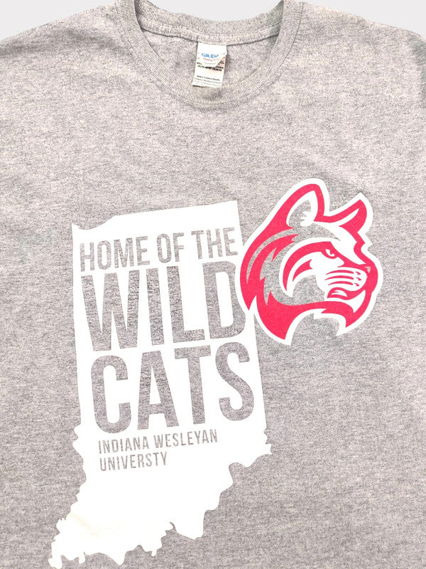 Gildan Wild Cats Indiana Wesleyan university T-shirt size M